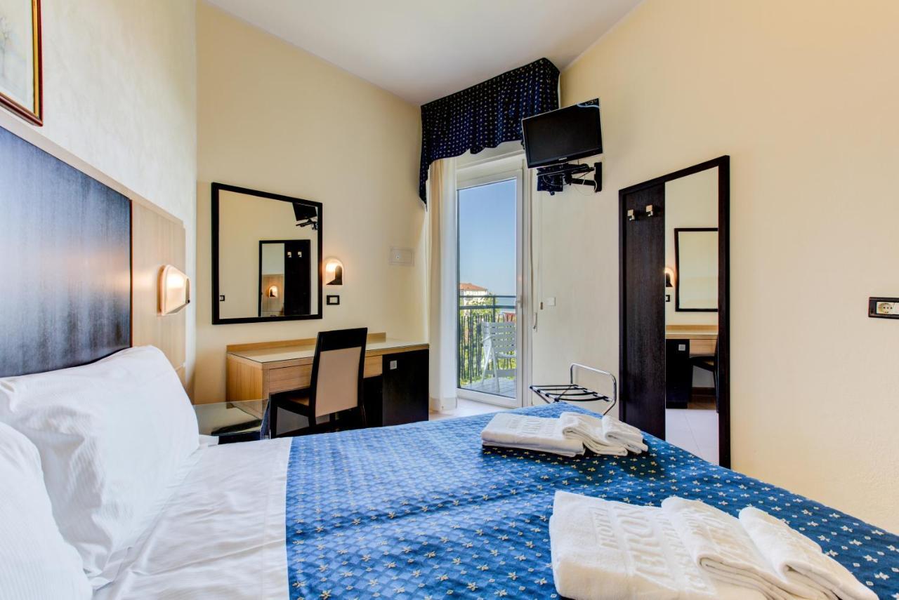 צ'סנטיקו Hotel Verona מראה חיצוני תמונה