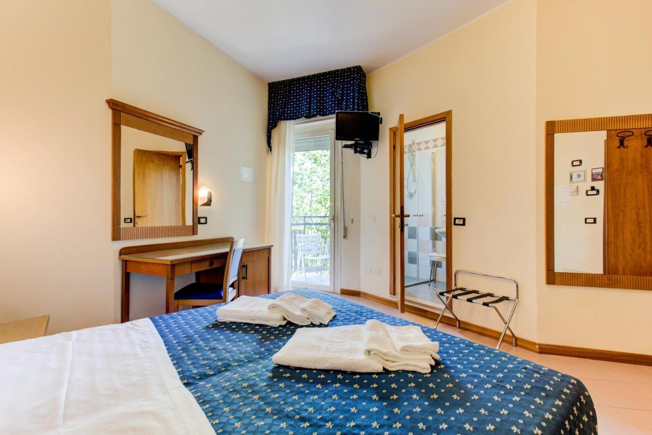 צ'סנטיקו Hotel Verona מראה חיצוני תמונה
