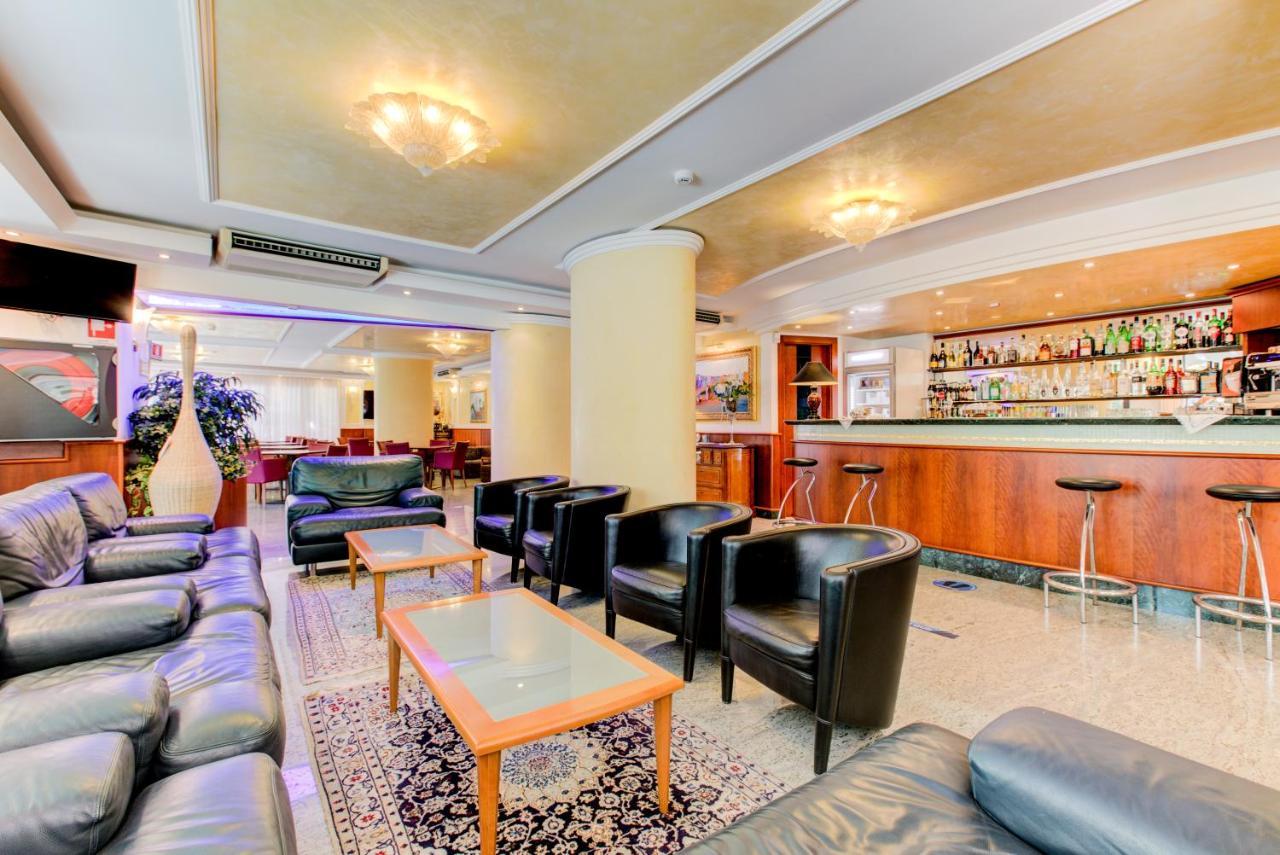 צ'סנטיקו Hotel Verona מראה חיצוני תמונה