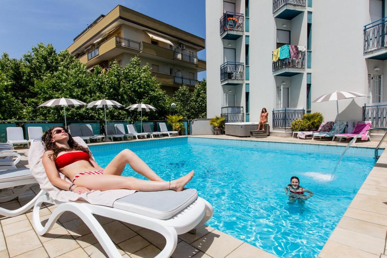 צ'סנטיקו Hotel Verona מראה חיצוני תמונה